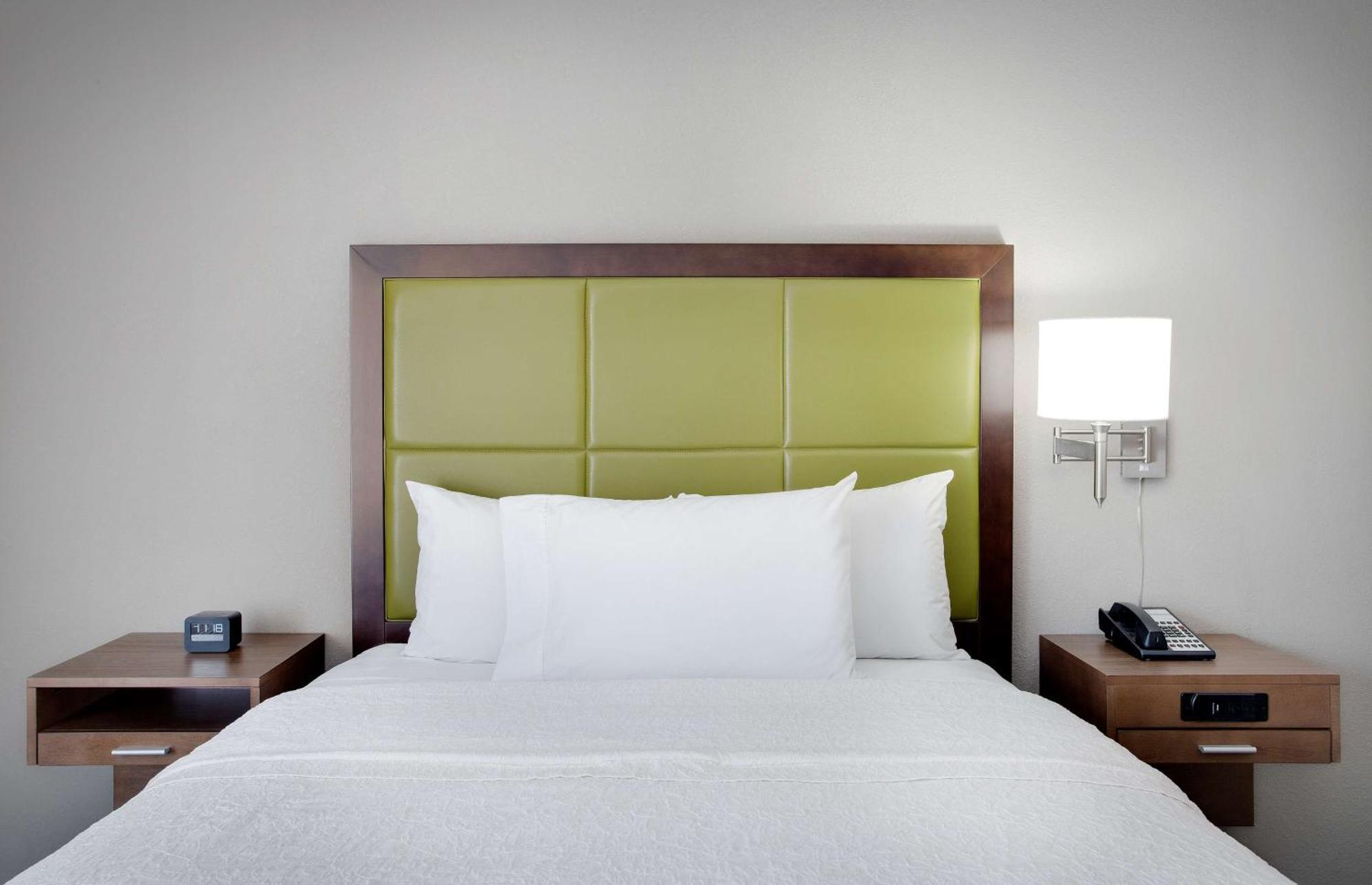 Hampton Inn Middletown Esterno foto